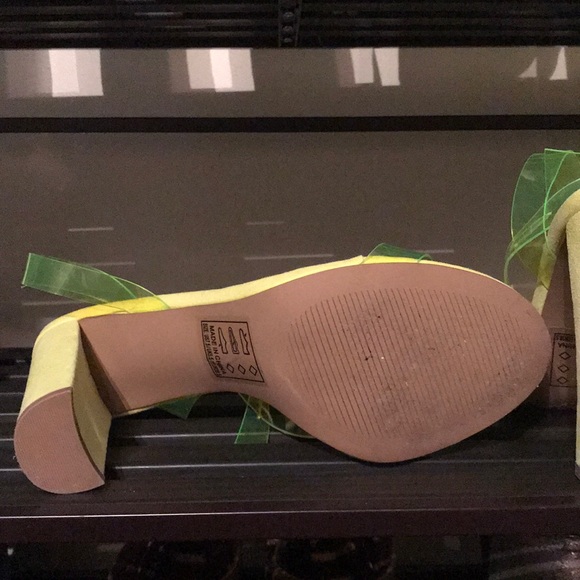 Sandals - Picture 5 of 5